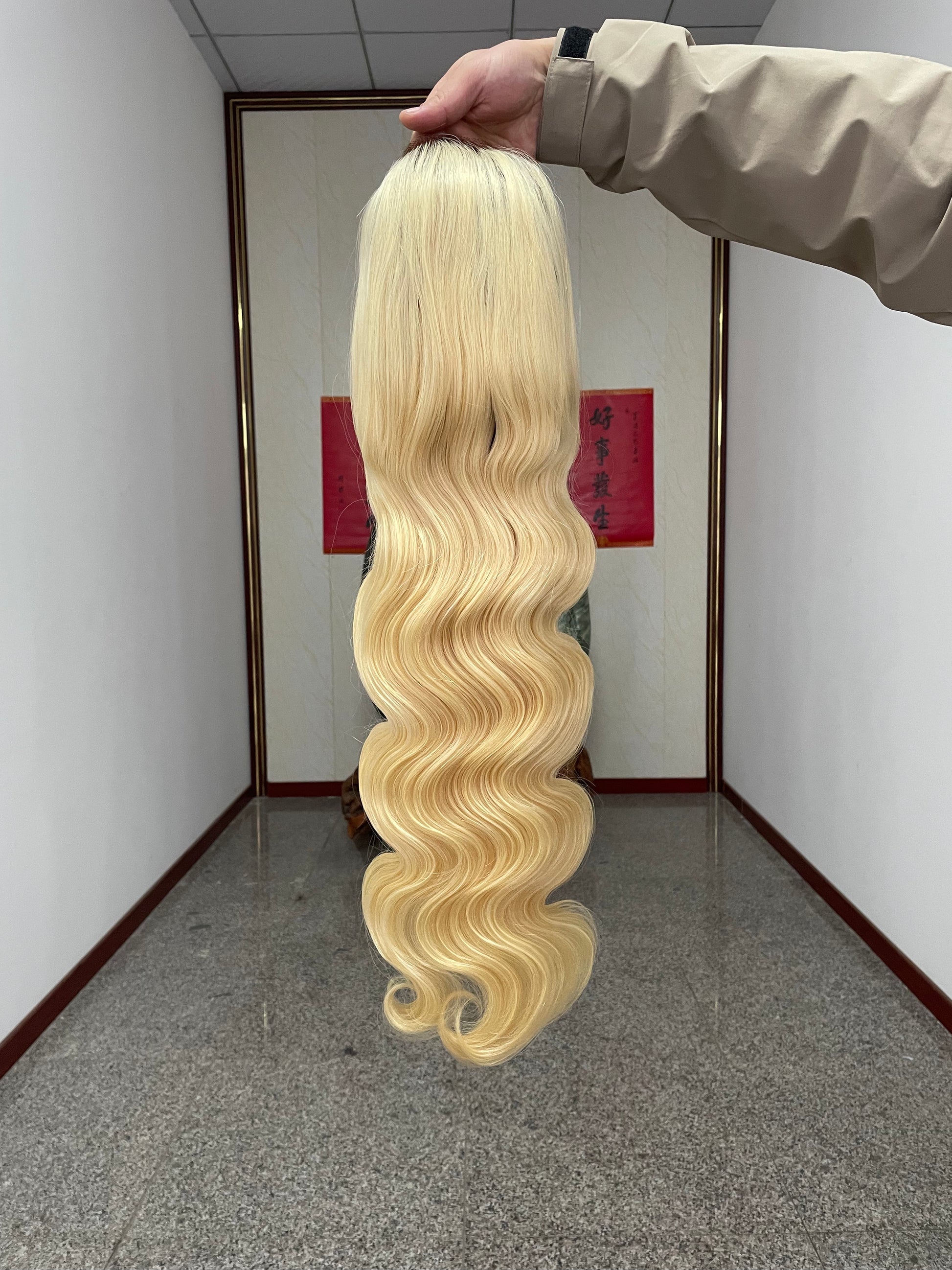 One Single Donor Raw Hair Wig Blonde 613 Wig with Dark Root