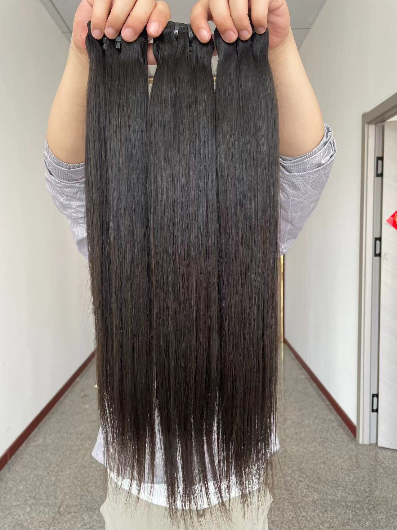 Vietnamese Raw Hair Bundles Deal  100% From One Single Donor